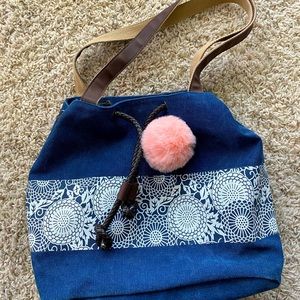 Embroidered Casual Shoulder Bag